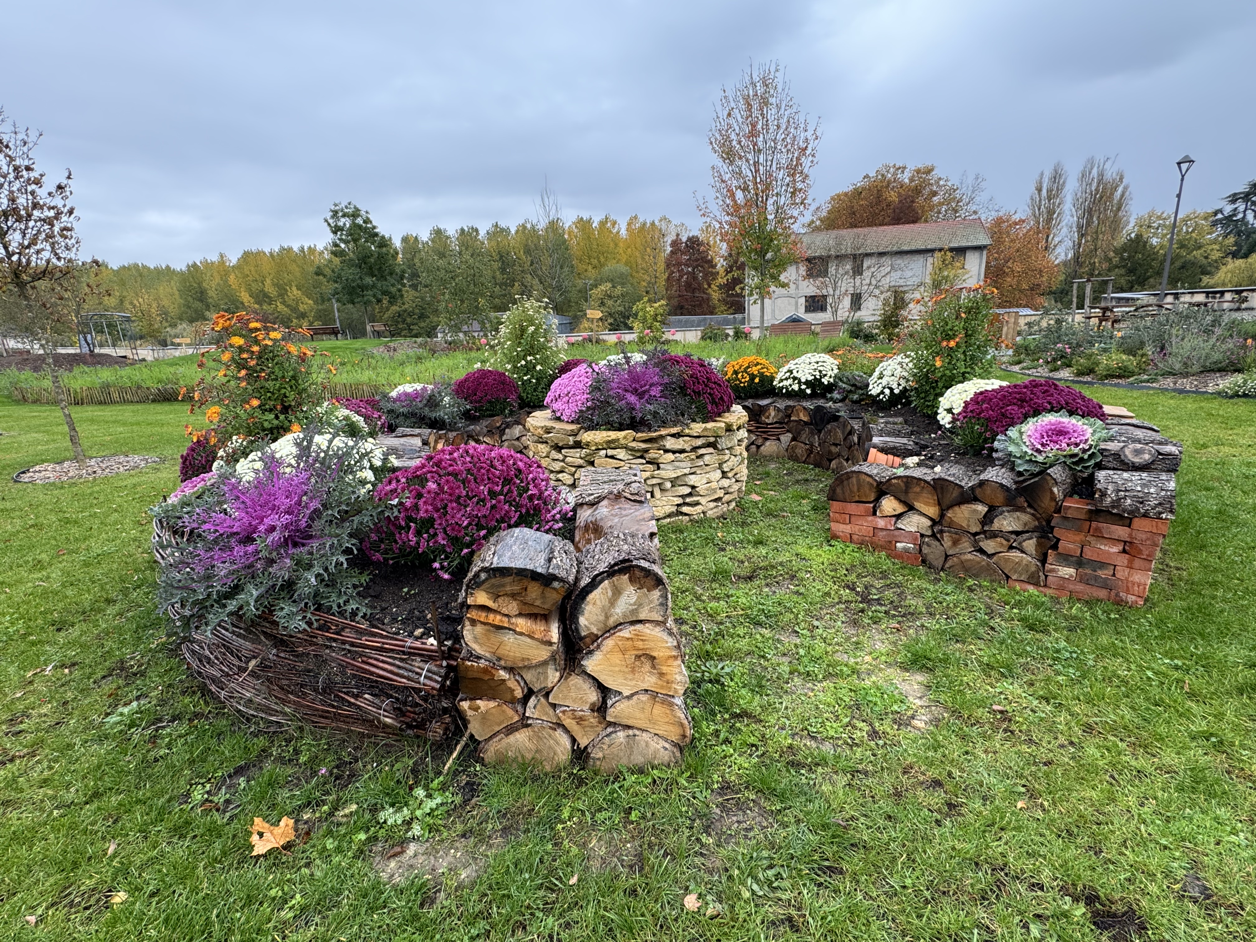 PARC DES GRANDS JARDINS 1